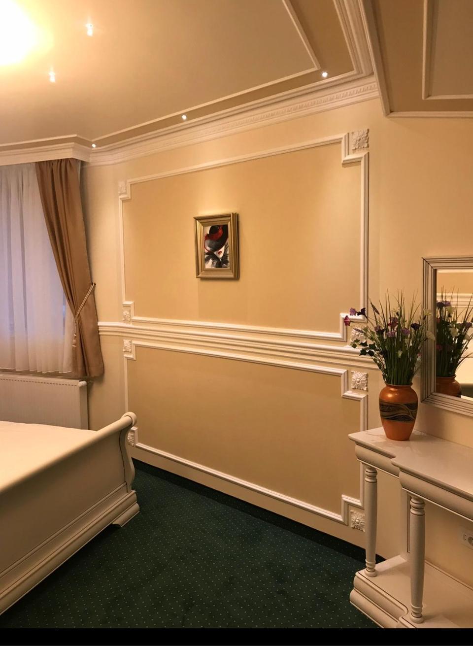 Hotel Parc Tecuci Εξωτερικό φωτογραφία